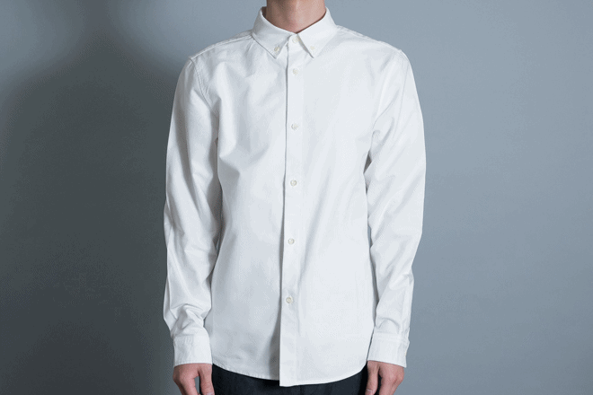 fashiongeek-whiteshirt-apc-tyakuyou052617.gif