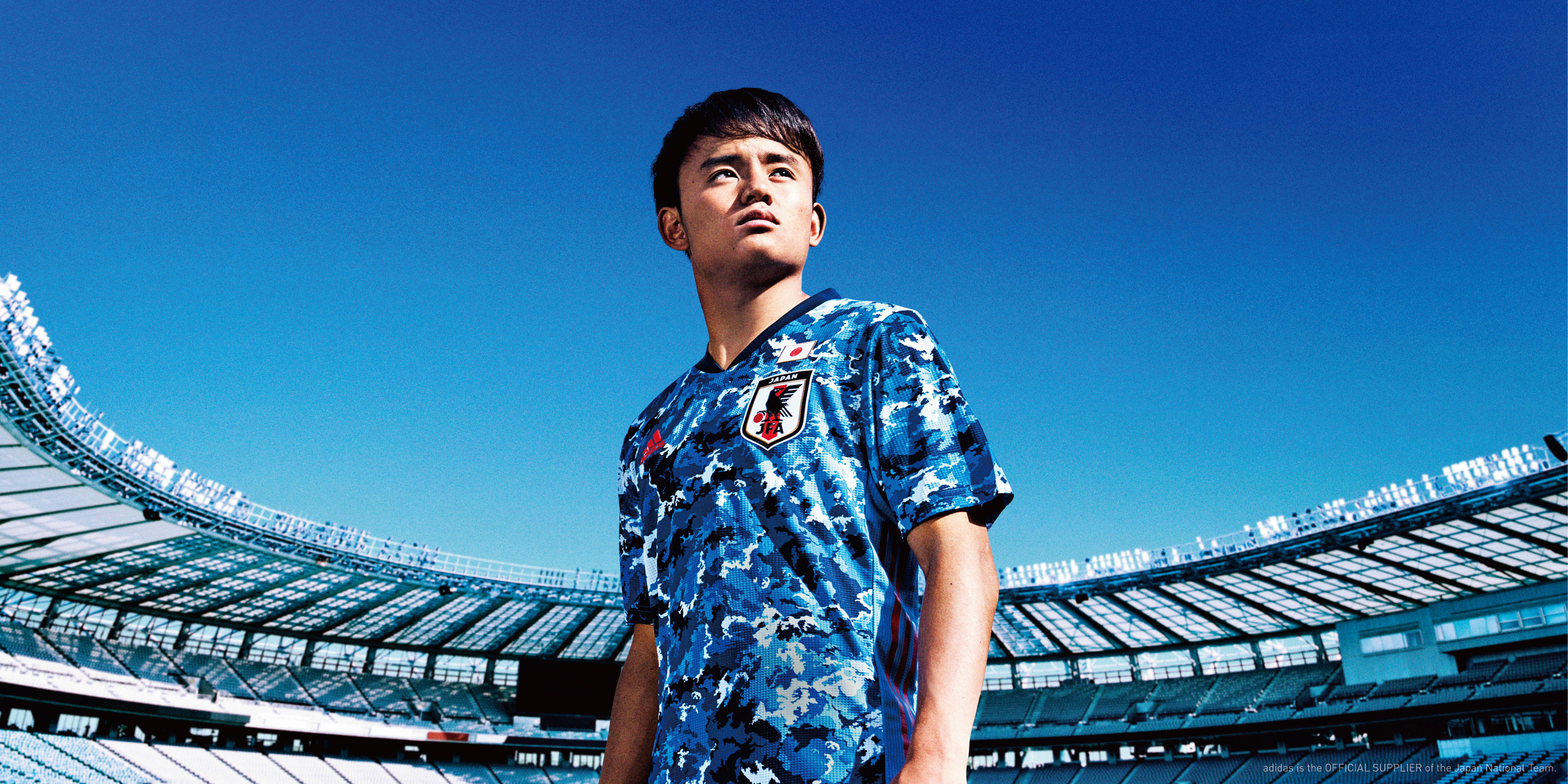 サッカー日本代表の新ユニフォーム発表、メインカラーは濃紺から