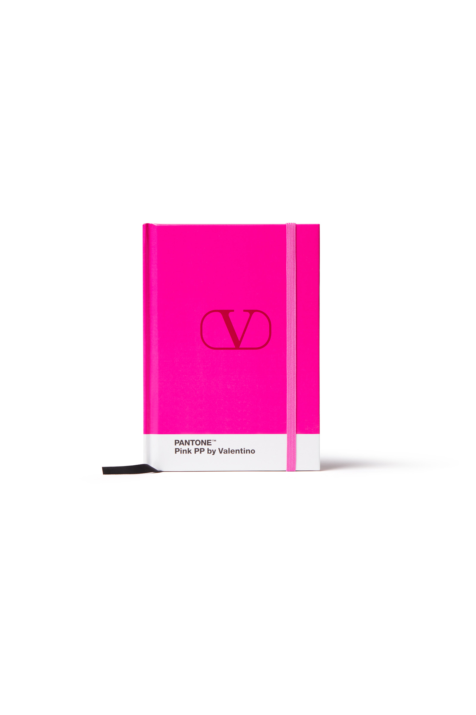 ヴァレンティノ「PINK PPカラー」の限定商品発売 ノートは1冊約5000円