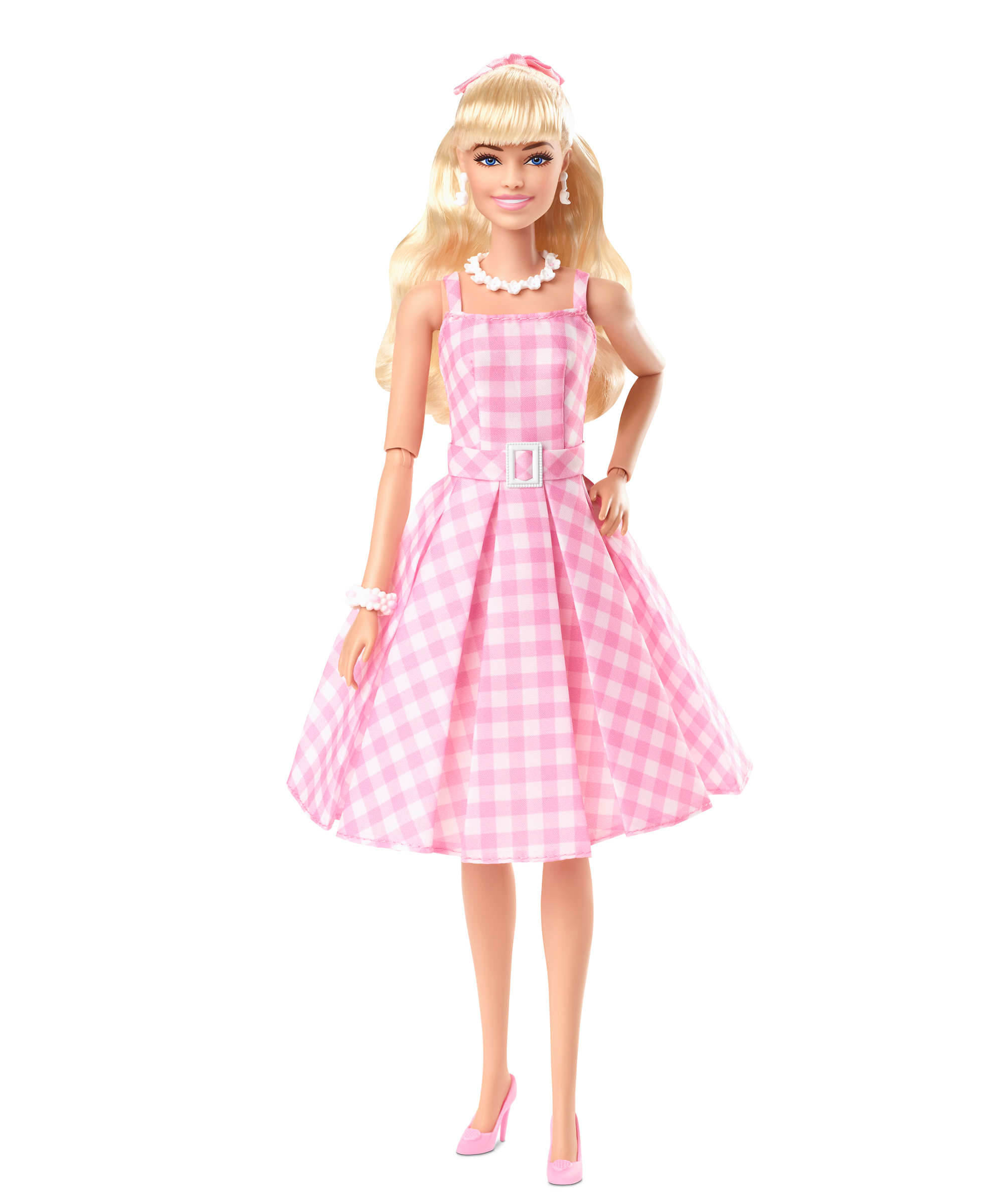実写版「バービー」のキャラクターが人形に、ピンクのギンガムチェック