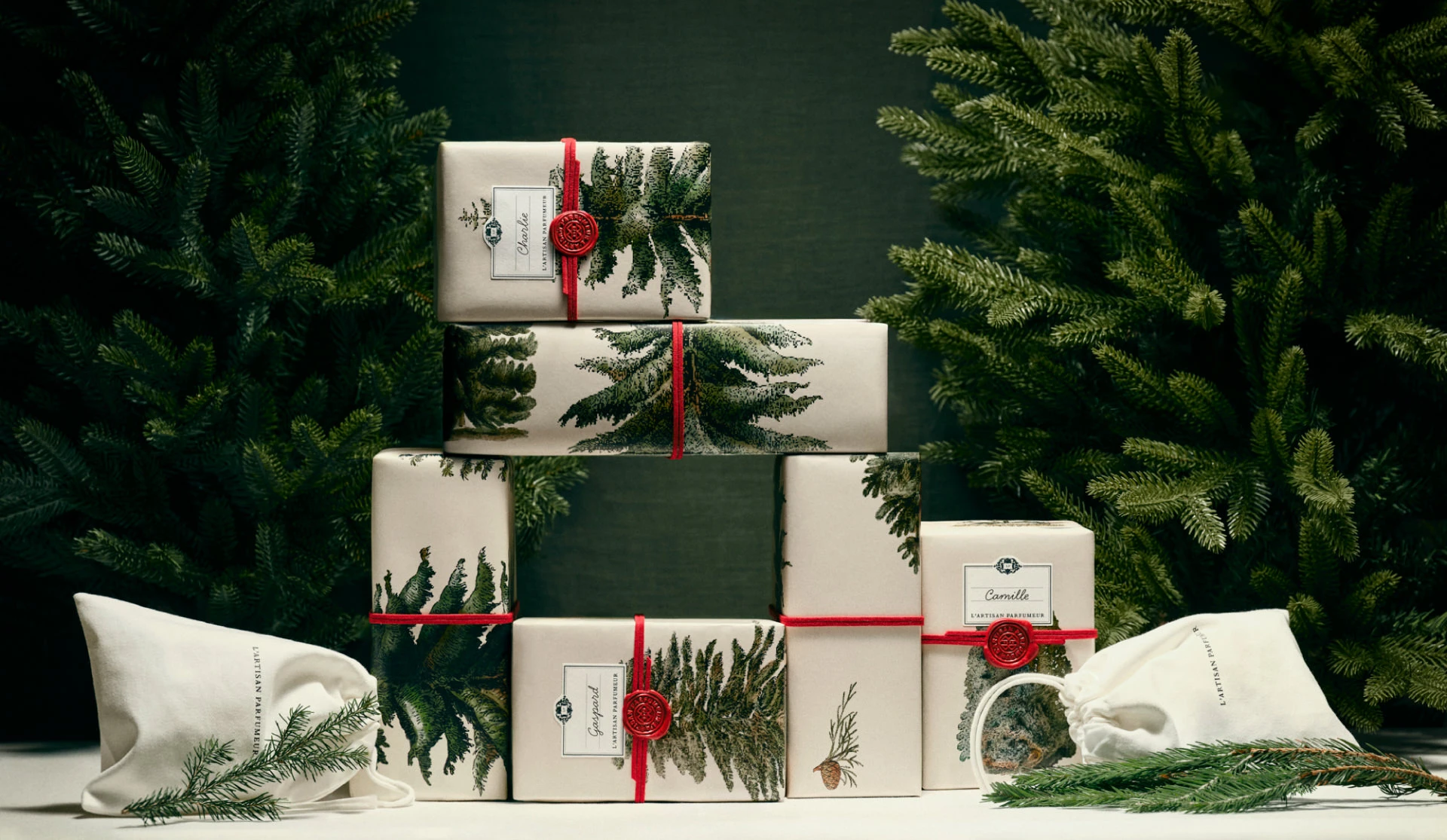 ラルチザンのフッターの写真